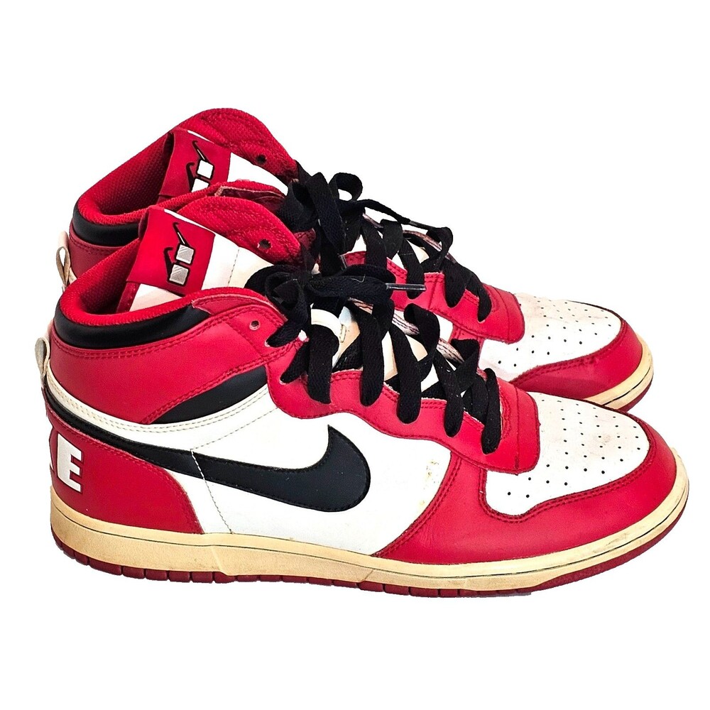 Nike Big Nike High Spike Lee Chicago Bulls Men's Sneakers Size: 10 336608-101